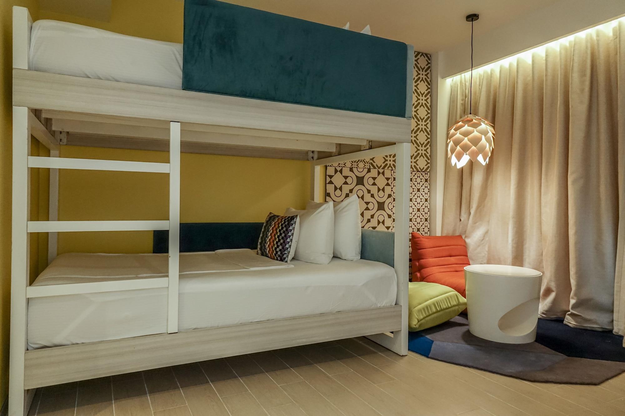Hue Hotels And Resorts Puerto Princesa Managed By Hii Extérieur photo